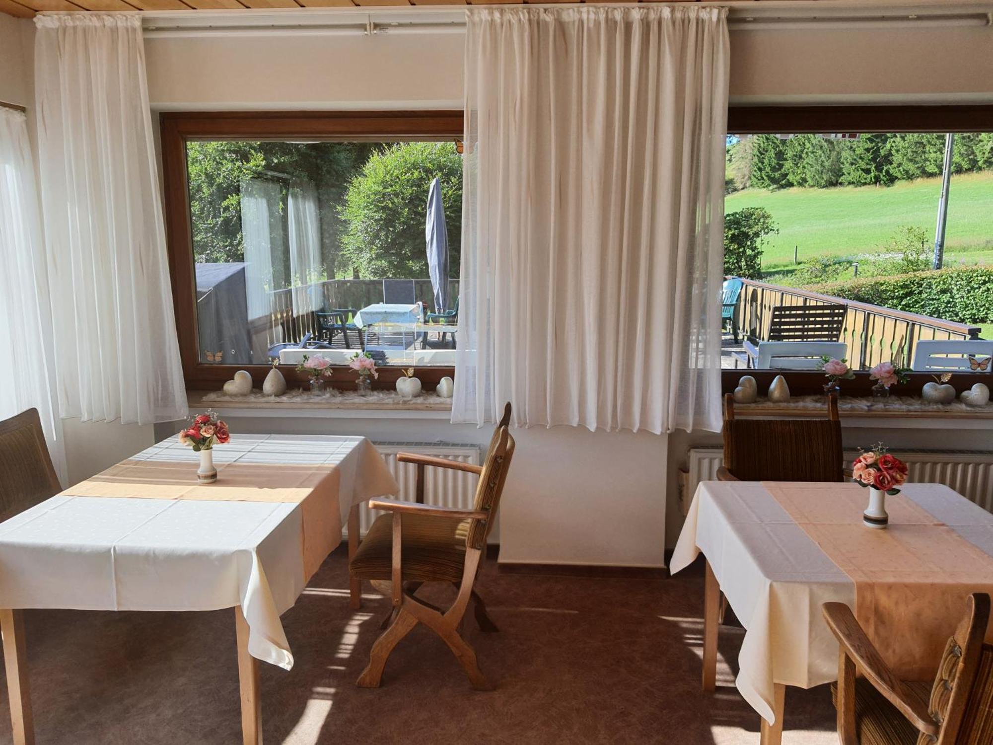 Pension-Gaestehaus Waldhof ヴィンターベルク エクステリア 写真